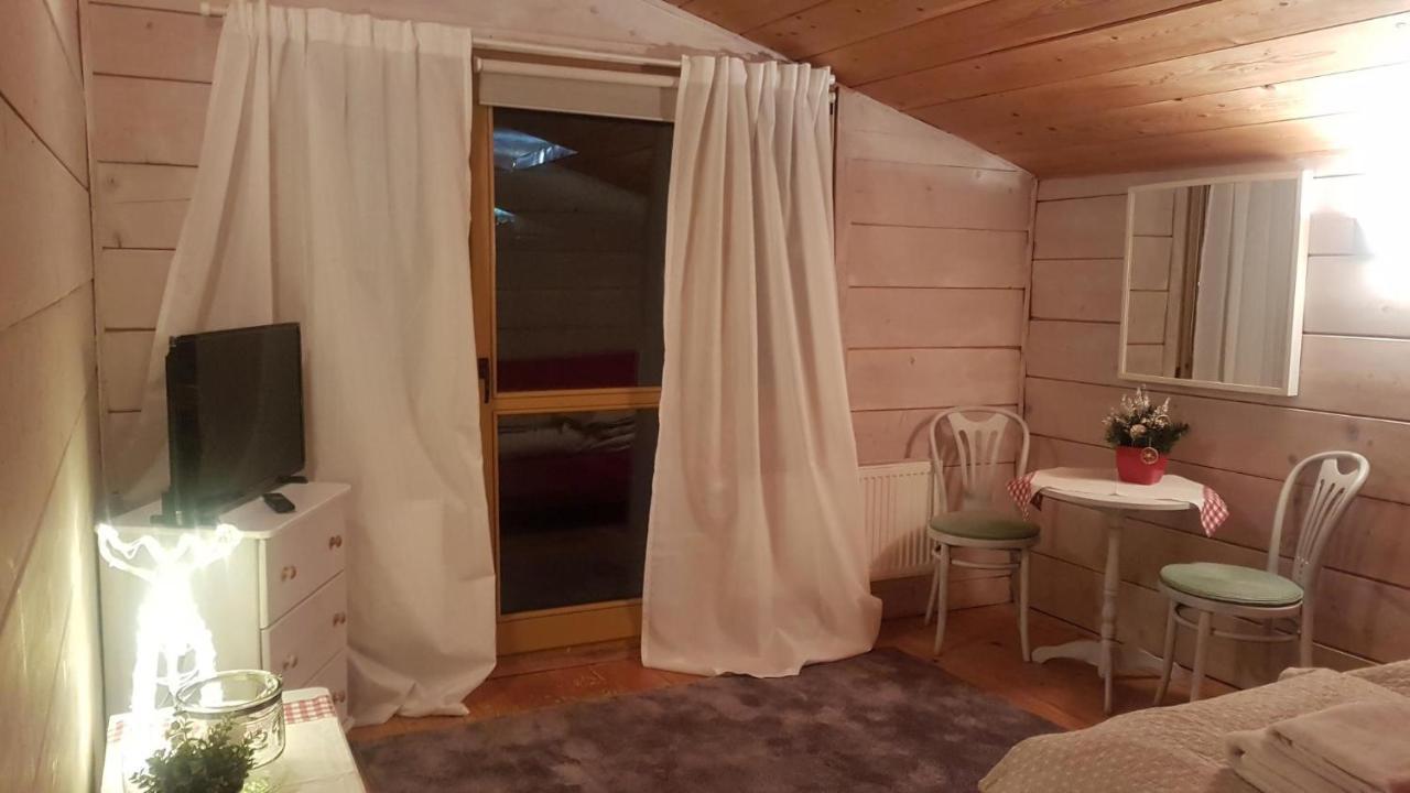 Pensjonat Laworta Ski Ustrzyki Dolne Zewnętrze zdjęcie