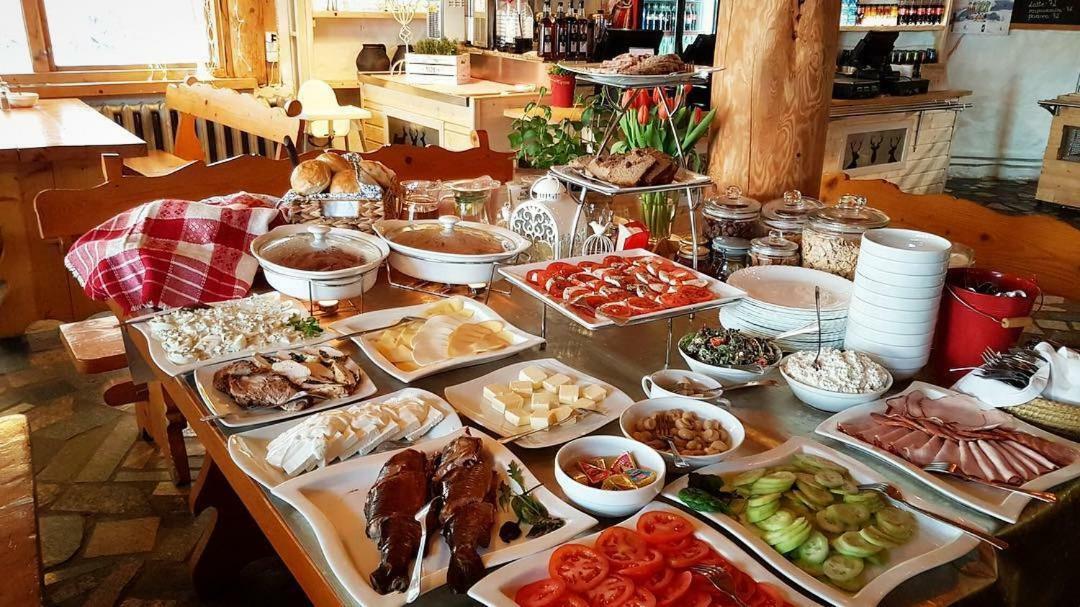 Pensjonat Laworta Ski Ustrzyki Dolne Zewnętrze zdjęcie